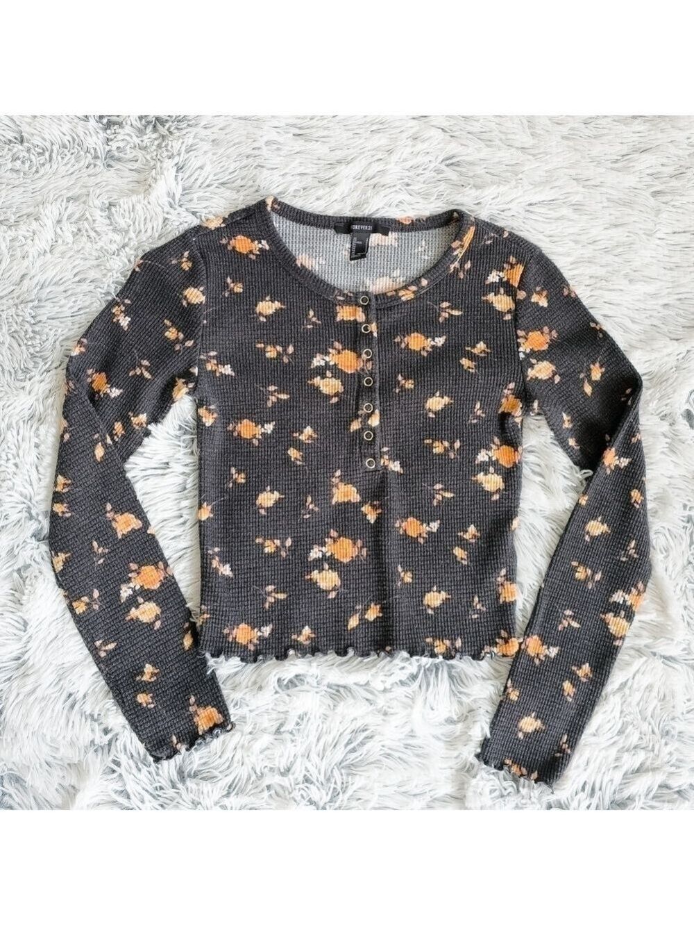 Forever 21 Floral Long Sleeve Waffle Knit Henley Top Size Small